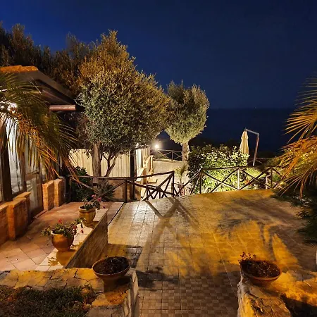 Casa Costanza بيت للعطل سيراكوزا