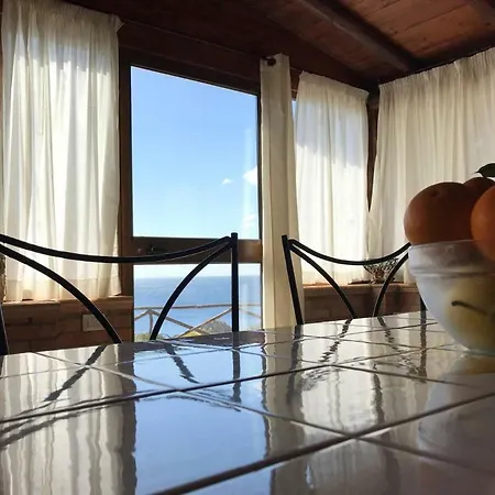 Casa Costanza Hébergement de vacances *